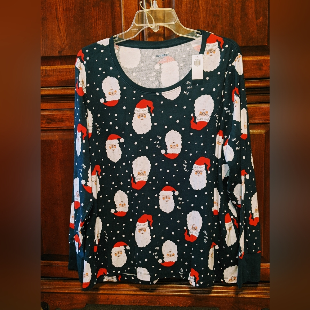 Old Navy Santa Shirt. Size XXL